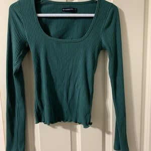 Green Abercrombie long sleeve shirt